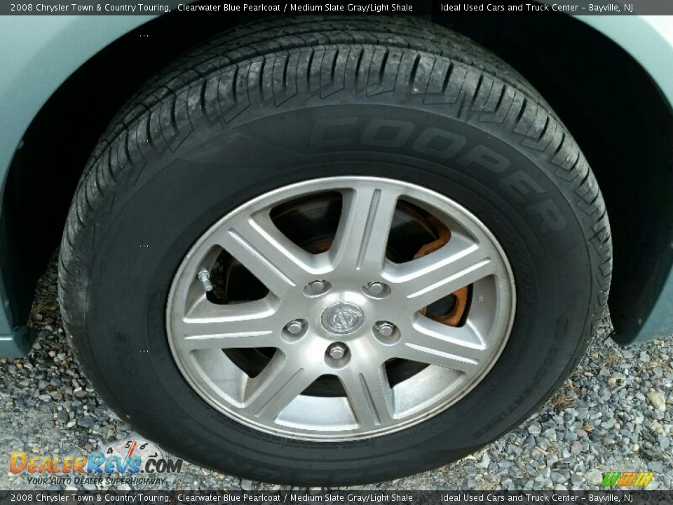 2008 Chrysler Town & Country Touring Clearwater Blue Pearlcoat / Medium Slate Gray/Light Shale Photo #22
