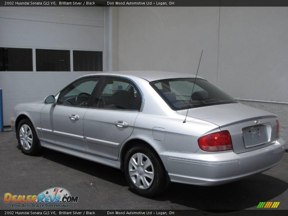 2002 Hyundai Sonata GLS V6 Brilliant Silver / Black Photo #3