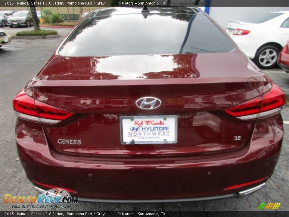 2015 Hyundai Genesis 3.8 Sedan Pamplona Red / Gray Photo #5