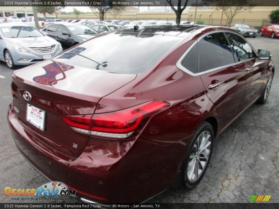 2015 Hyundai Genesis 3.8 Sedan Pamplona Red / Gray Photo #8