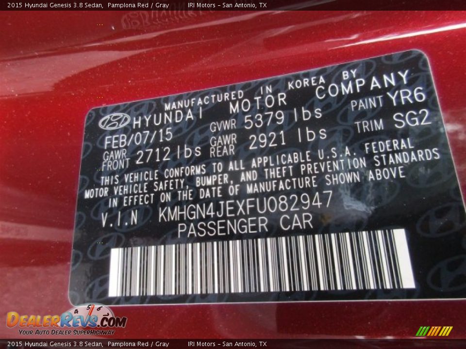 2015 Hyundai Genesis 3.8 Sedan Pamplona Red / Gray Photo #15