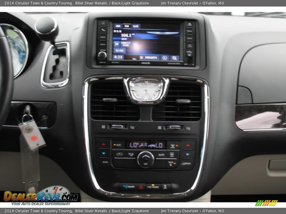 2014 Chrysler Town & Country Touring Billet Silver Metallic / Black/Light Graystone Photo #12