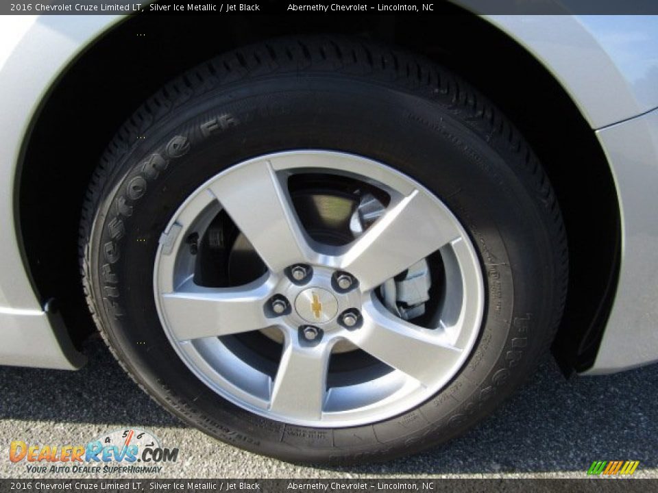 2016 Chevrolet Cruze Limited LT Silver Ice Metallic / Jet Black Photo #18