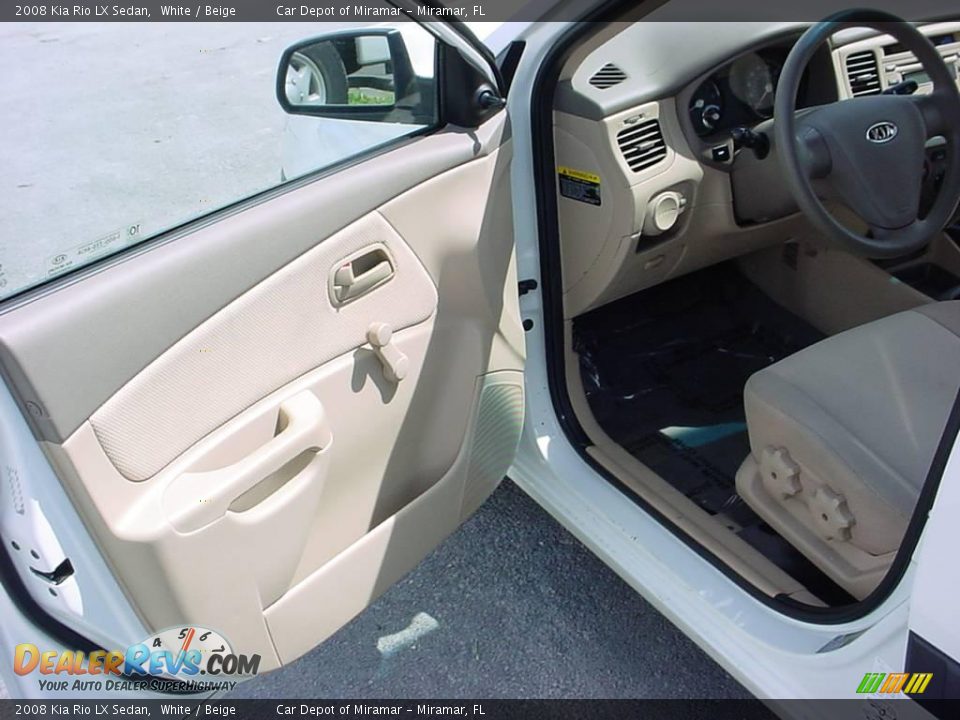 2008 Kia Rio LX Sedan White / Beige Photo #9