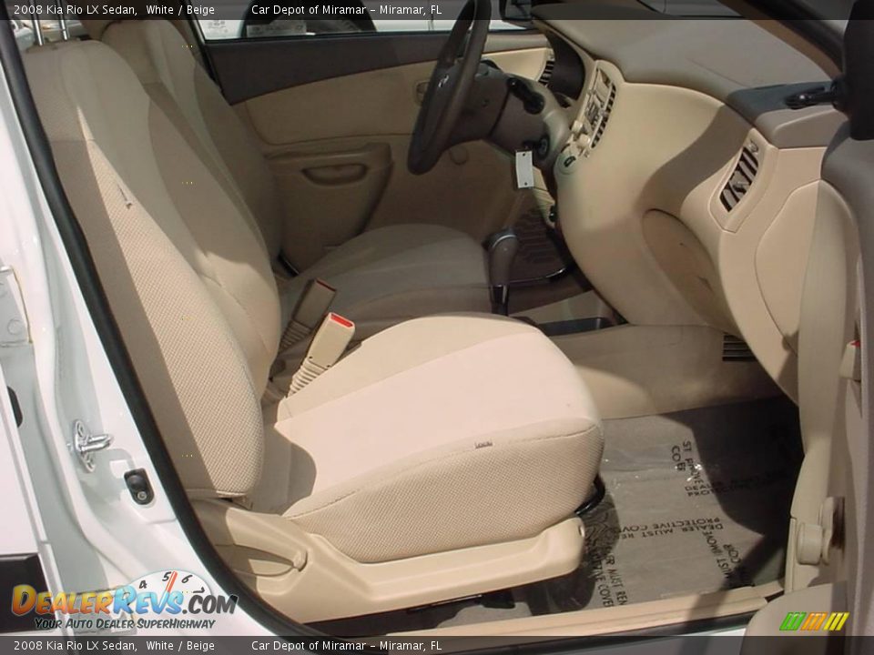 2008 Kia Rio LX Sedan White / Beige Photo #11