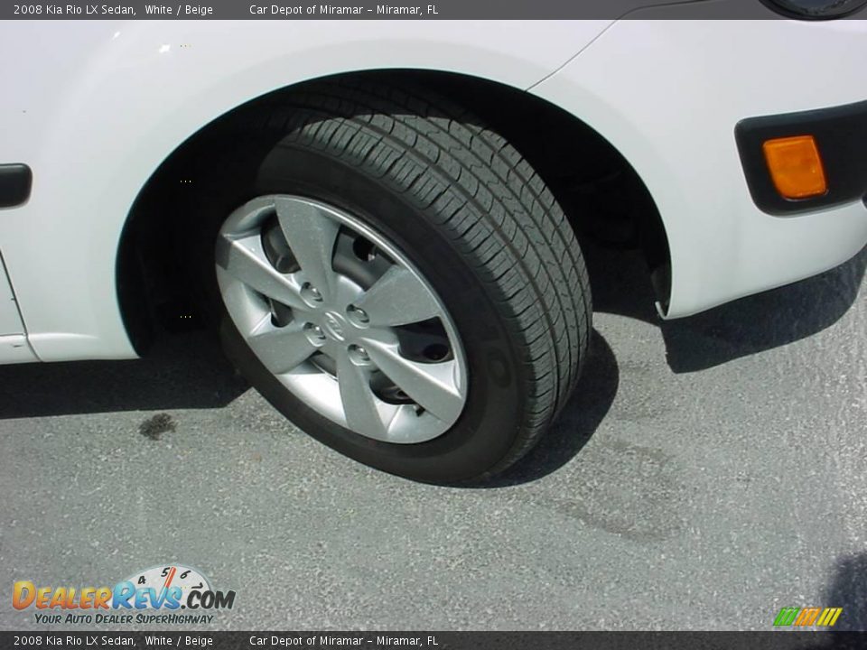2008 Kia Rio LX Sedan White / Beige Photo #14