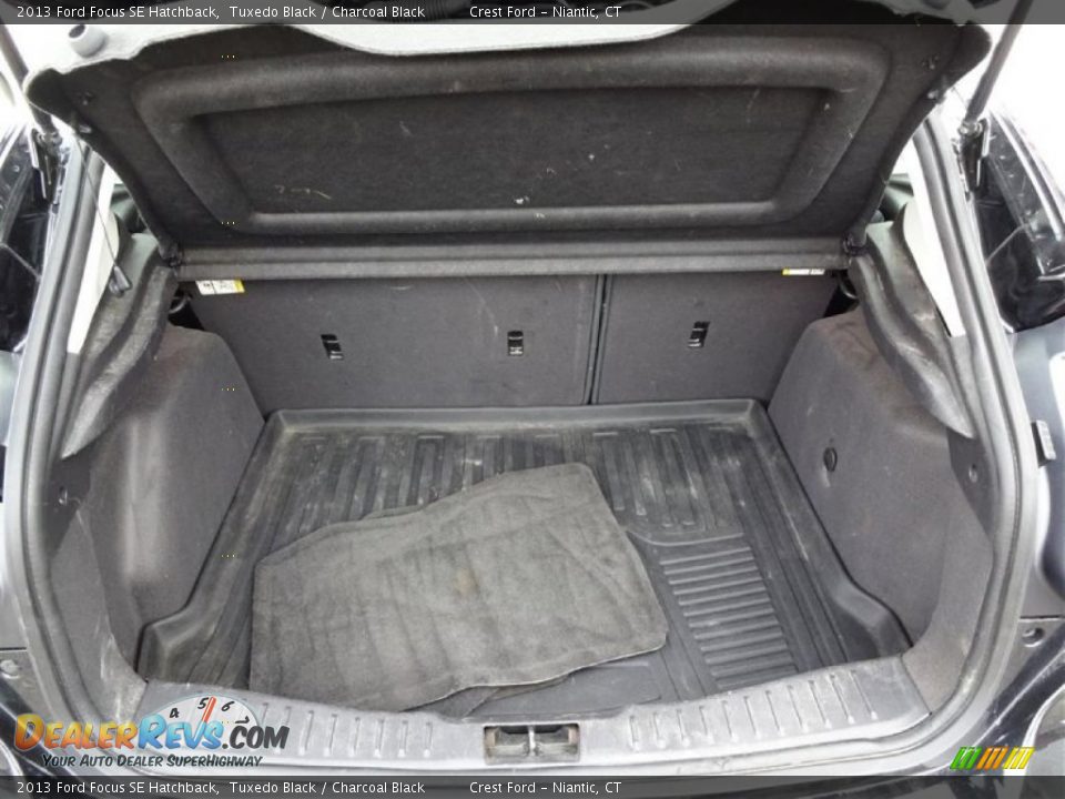 2013 Ford Focus SE Hatchback Tuxedo Black / Charcoal Black Photo #10