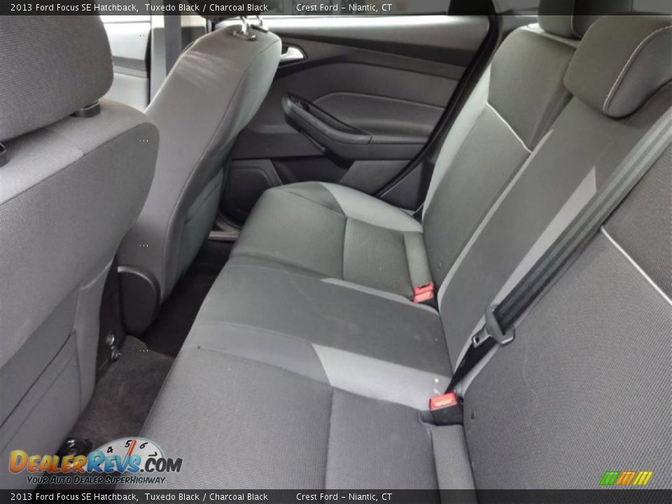 2013 Ford Focus SE Hatchback Tuxedo Black / Charcoal Black Photo #13