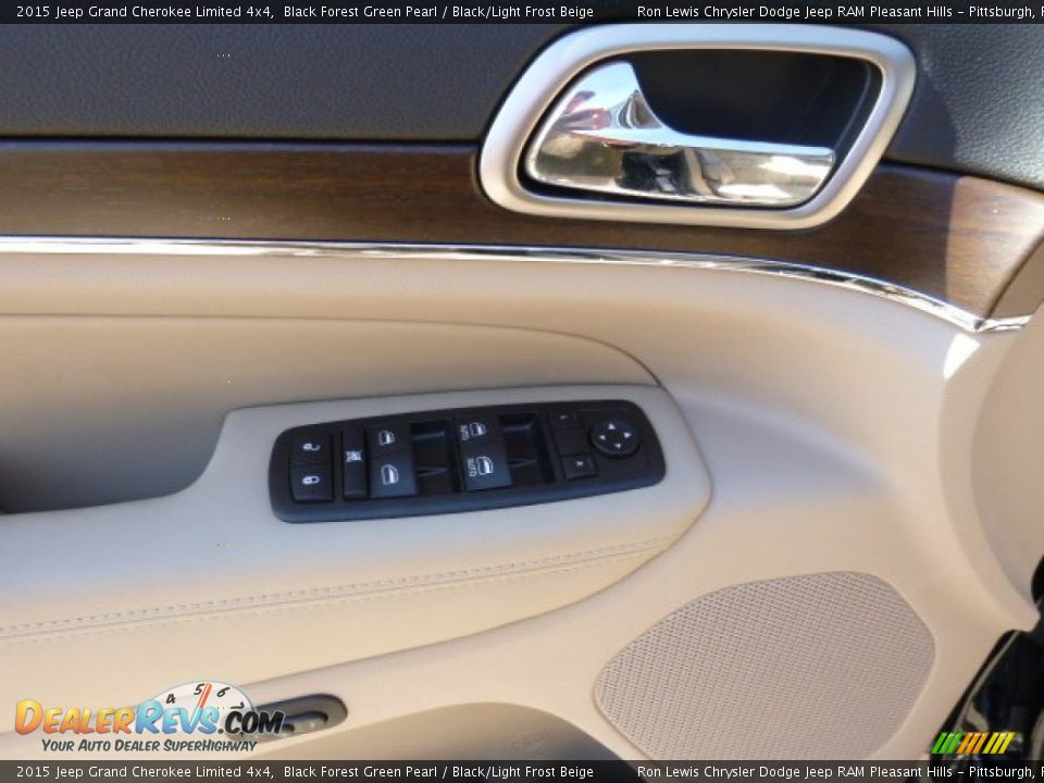 2015 Jeep Grand Cherokee Limited 4x4 Black Forest Green Pearl / Black/Light Frost Beige Photo #12