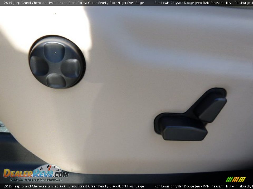 2015 Jeep Grand Cherokee Limited 4x4 Black Forest Green Pearl / Black/Light Frost Beige Photo #13