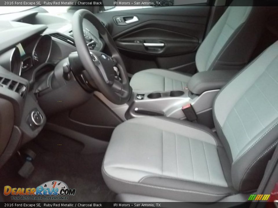 2016 Ford Escape SE Ruby Red Metallic / Charcoal Black Photo #14