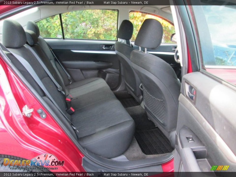 2013 Subaru Legacy 2.5i Premium Venetian Red Pearl / Black Photo #18