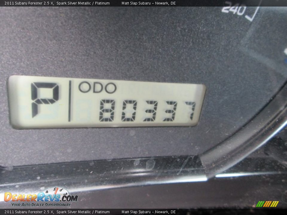 2011 Subaru Forester 2.5 X Spark Silver Metallic / Platinum Photo #27