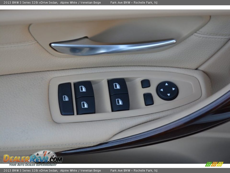 2013 BMW 3 Series 328i xDrive Sedan Alpine White / Venetian Beige Photo #9