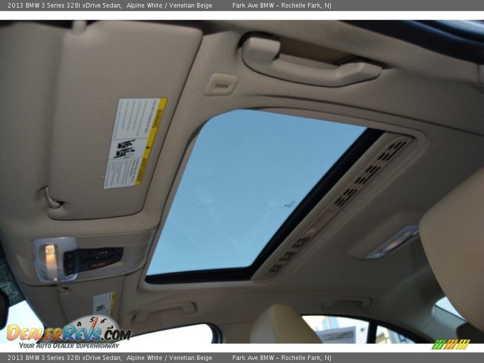 2013 BMW 3 Series 328i xDrive Sedan Alpine White / Venetian Beige Photo #14