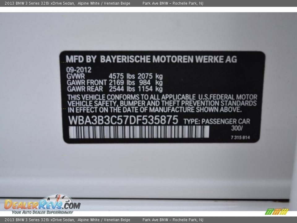 2013 BMW 3 Series 328i xDrive Sedan Alpine White / Venetian Beige Photo #34