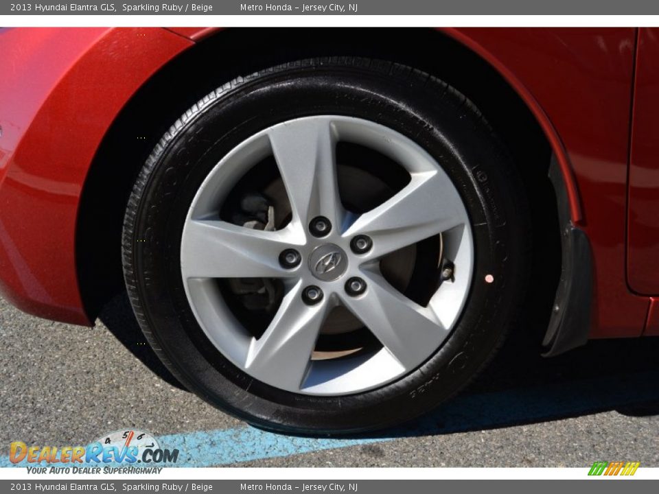 2013 Hyundai Elantra GLS Sparkling Ruby / Beige Photo #29