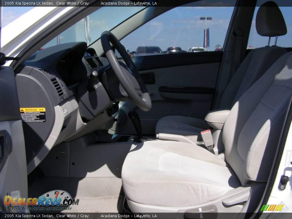 2005 Kia Spectra LX Sedan Clear White / Gray Photo #9