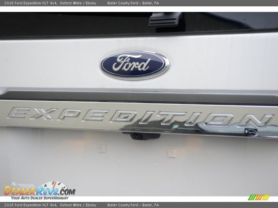 2016 Ford Expedition XLT 4x4 Oxford White / Ebony Photo #4