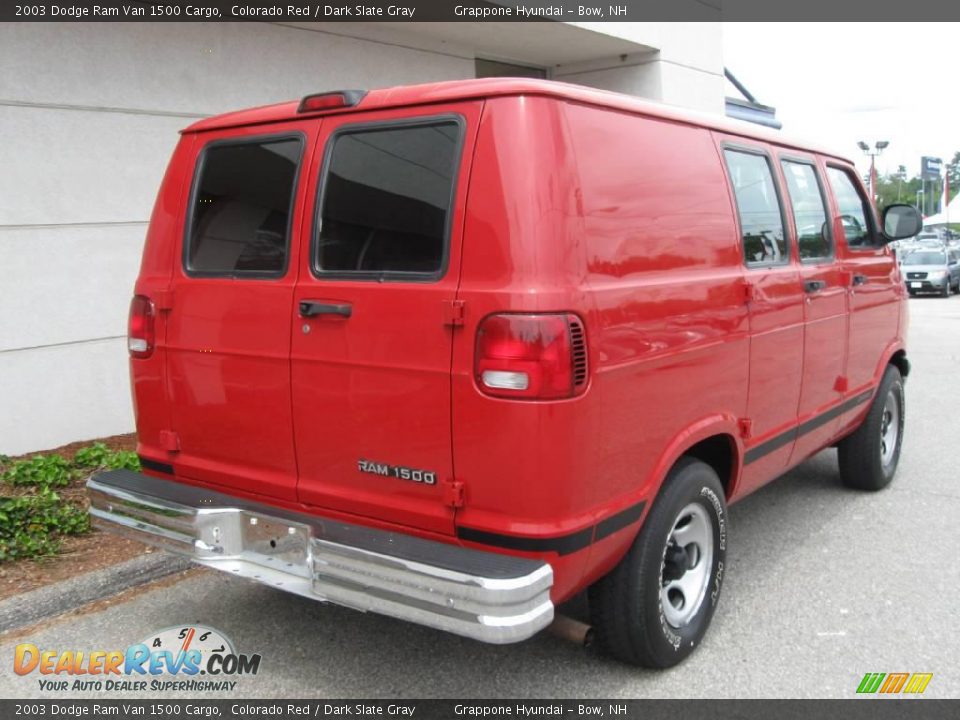 2003 Dodge Ram Van 1500 Cargo Colorado Red / Dark Slate Gray Photo #3