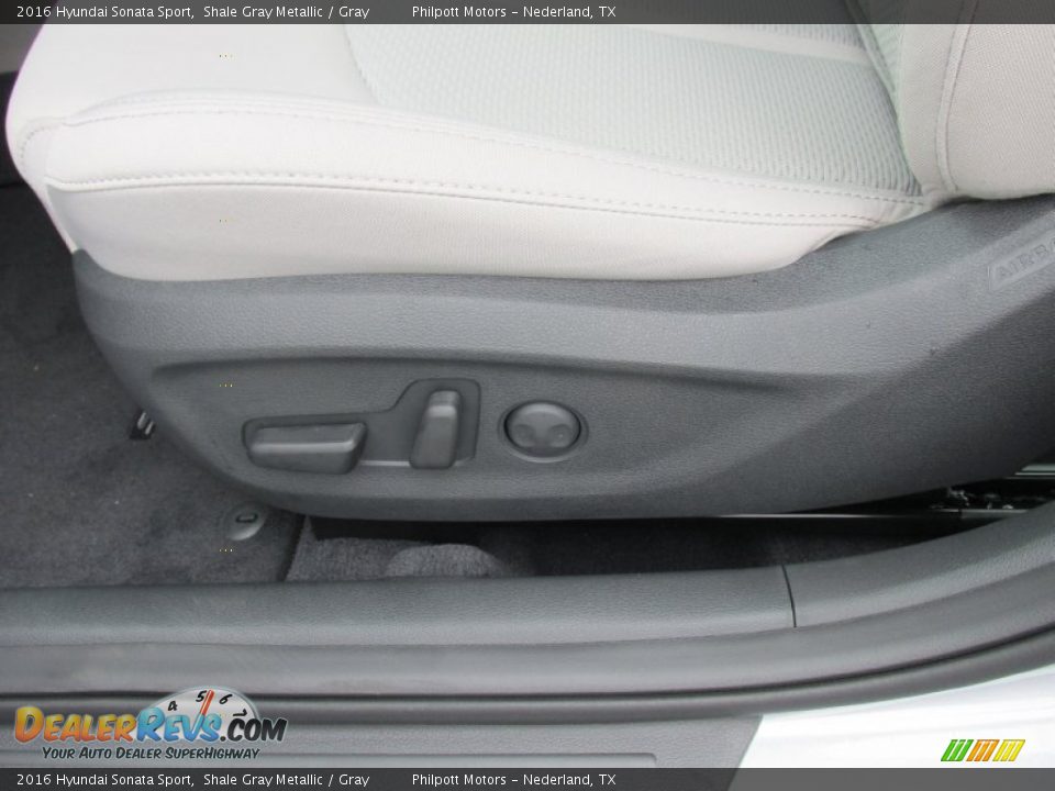 2016 Hyundai Sonata Sport Shale Gray Metallic / Gray Photo #22