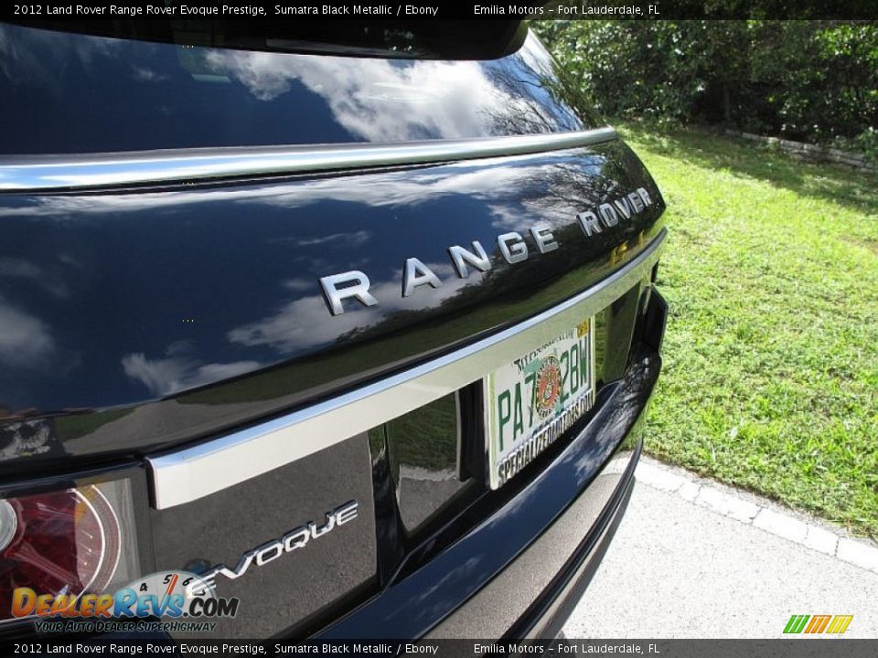 2012 Land Rover Range Rover Evoque Prestige Sumatra Black Metallic / Ebony Photo #18
