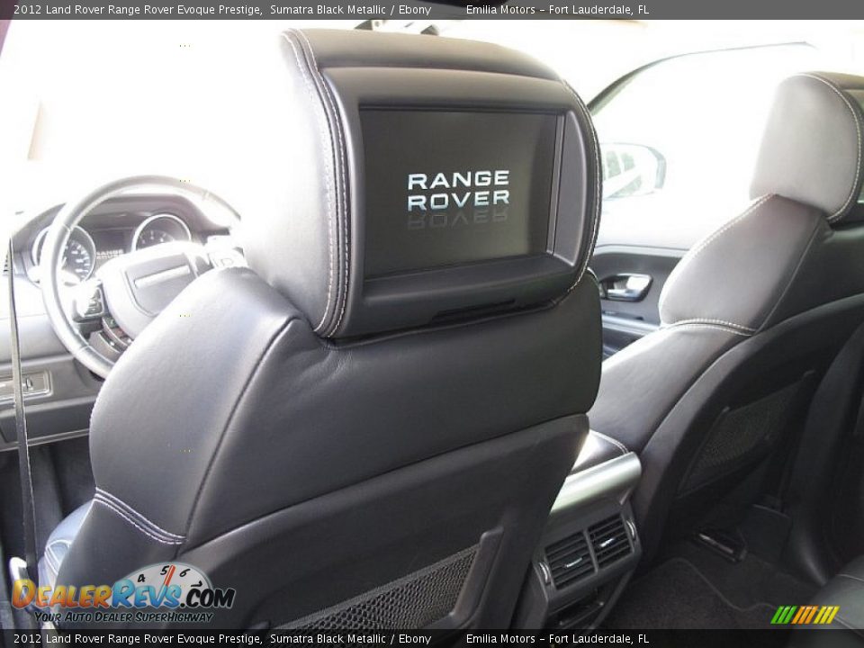 Entertainment System of 2012 Land Rover Range Rover Evoque Prestige Photo #42