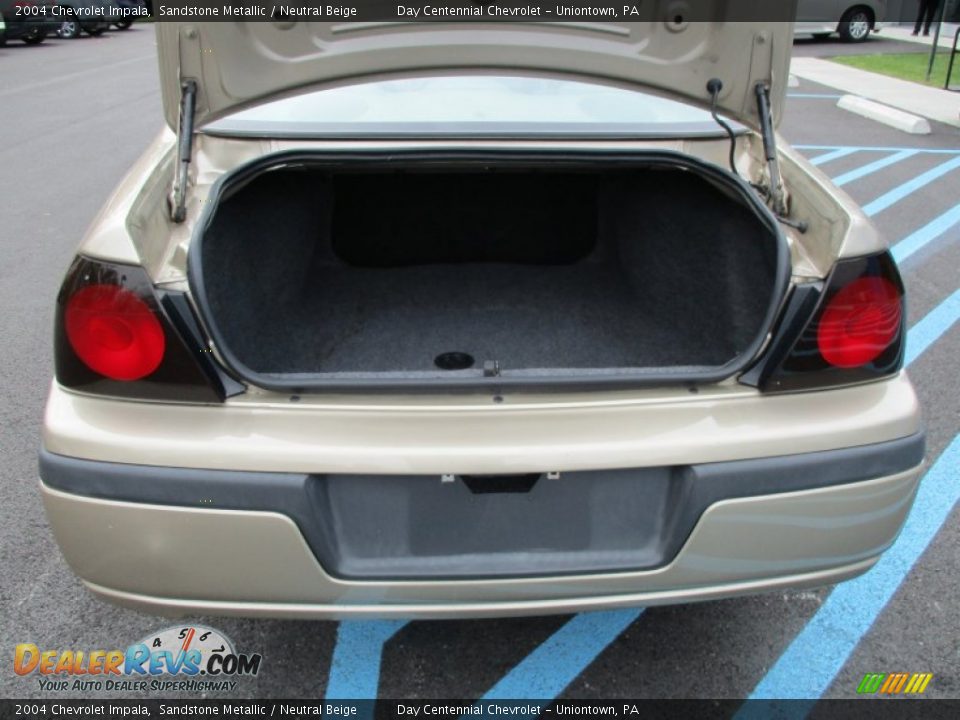 2004 Chevrolet Impala Sandstone Metallic / Neutral Beige Photo #16