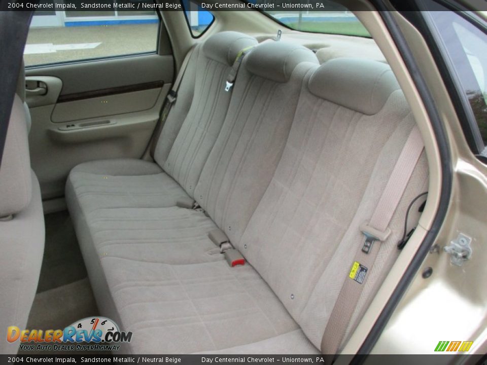 2004 Chevrolet Impala Sandstone Metallic / Neutral Beige Photo #23