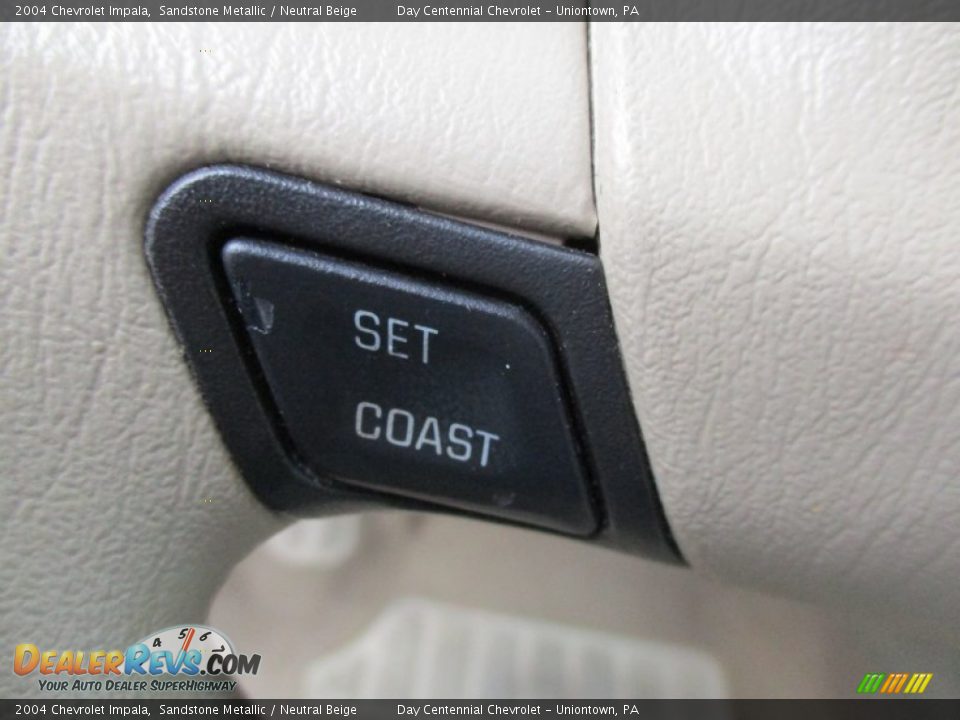 2004 Chevrolet Impala Sandstone Metallic / Neutral Beige Photo #33