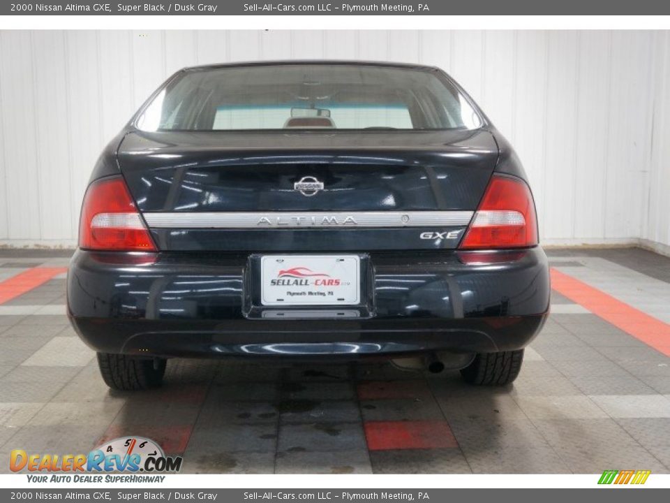 2000 Nissan Altima GXE Super Black / Dusk Gray Photo #9