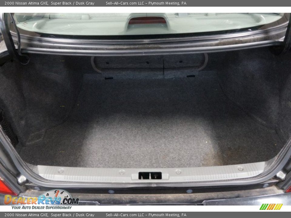 2000 Nissan Altima GXE Super Black / Dusk Gray Photo #19