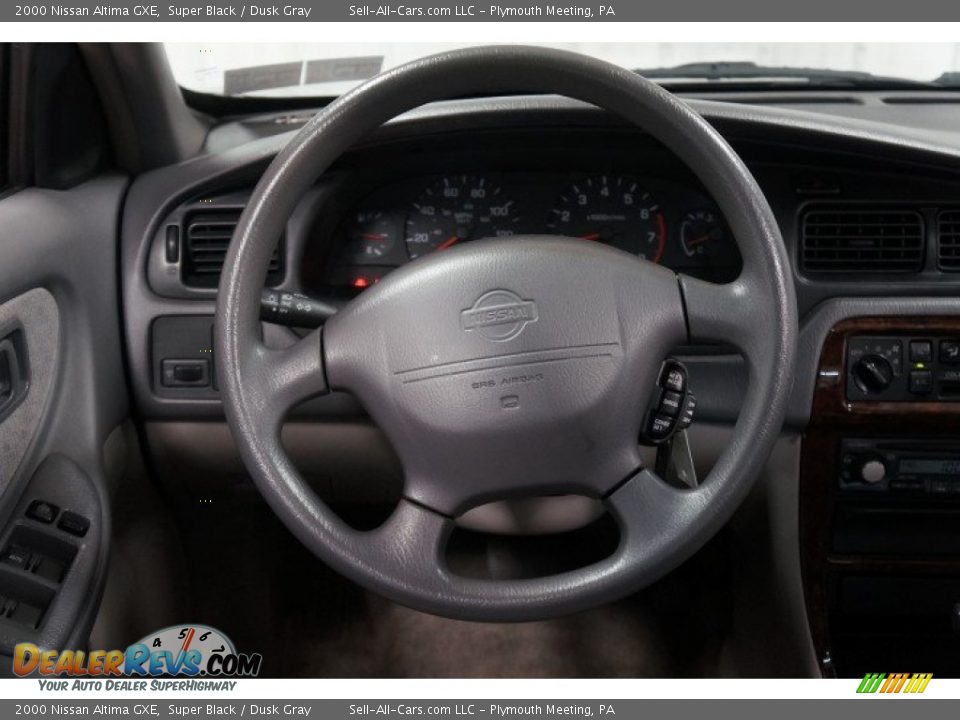 2000 Nissan Altima GXE Super Black / Dusk Gray Photo #22
