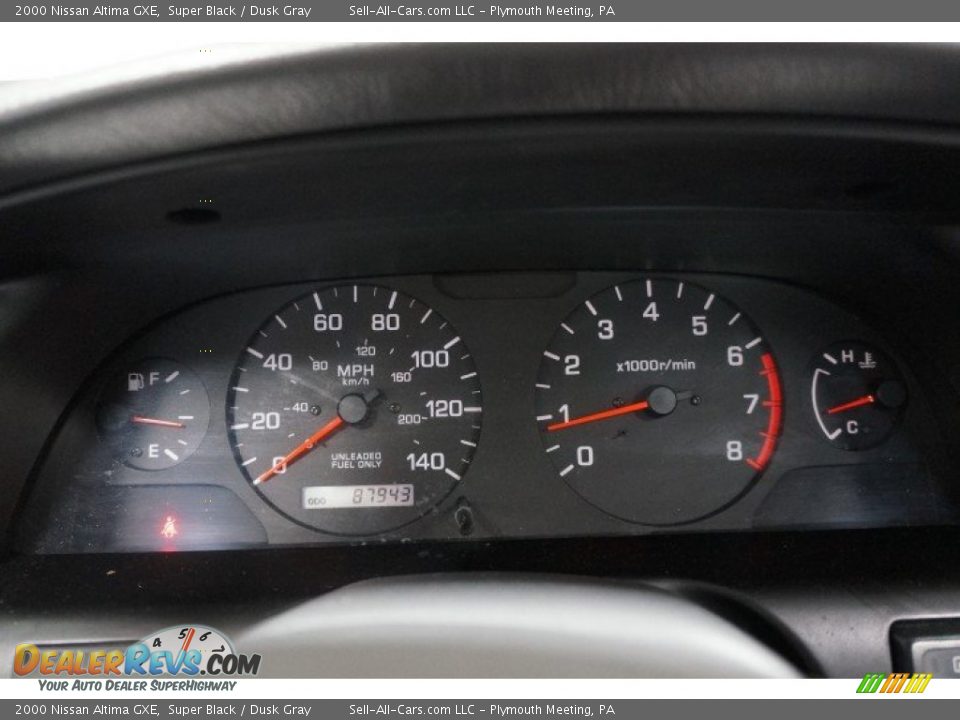 2000 Nissan Altima GXE Super Black / Dusk Gray Photo #26