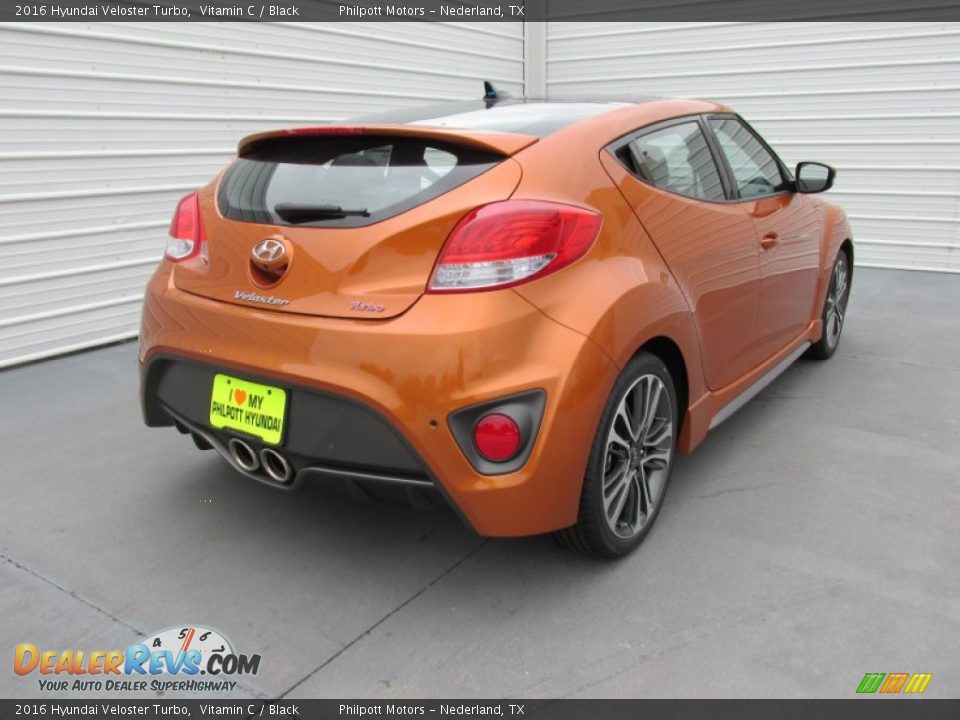 2016 Hyundai Veloster Turbo Vitamin C / Black Photo #4