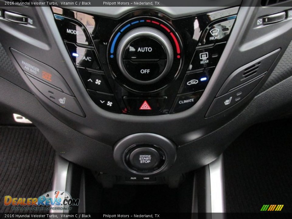 2016 Hyundai Veloster Turbo Vitamin C / Black Photo #23