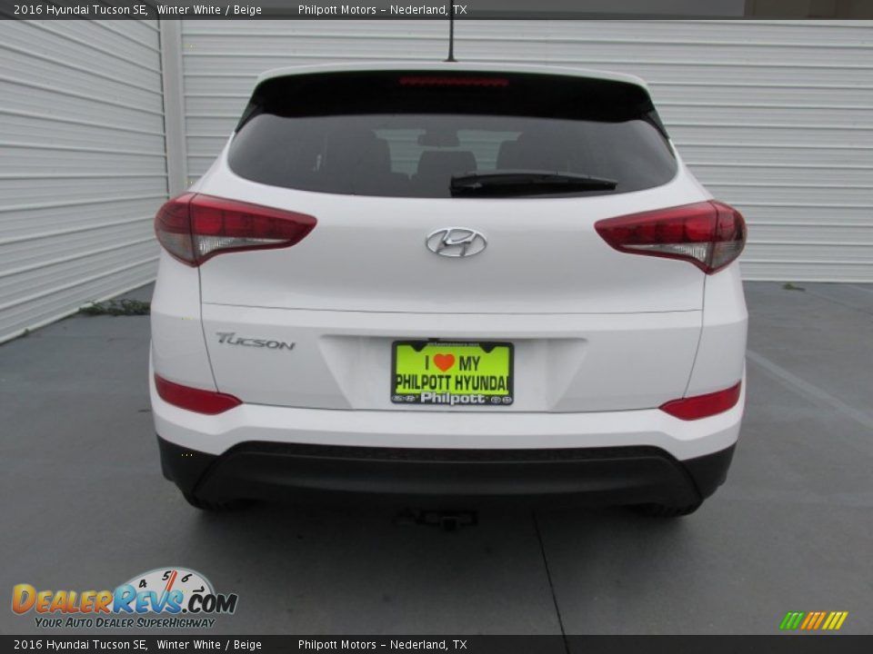 2016 Hyundai Tucson SE Winter White / Beige Photo #5