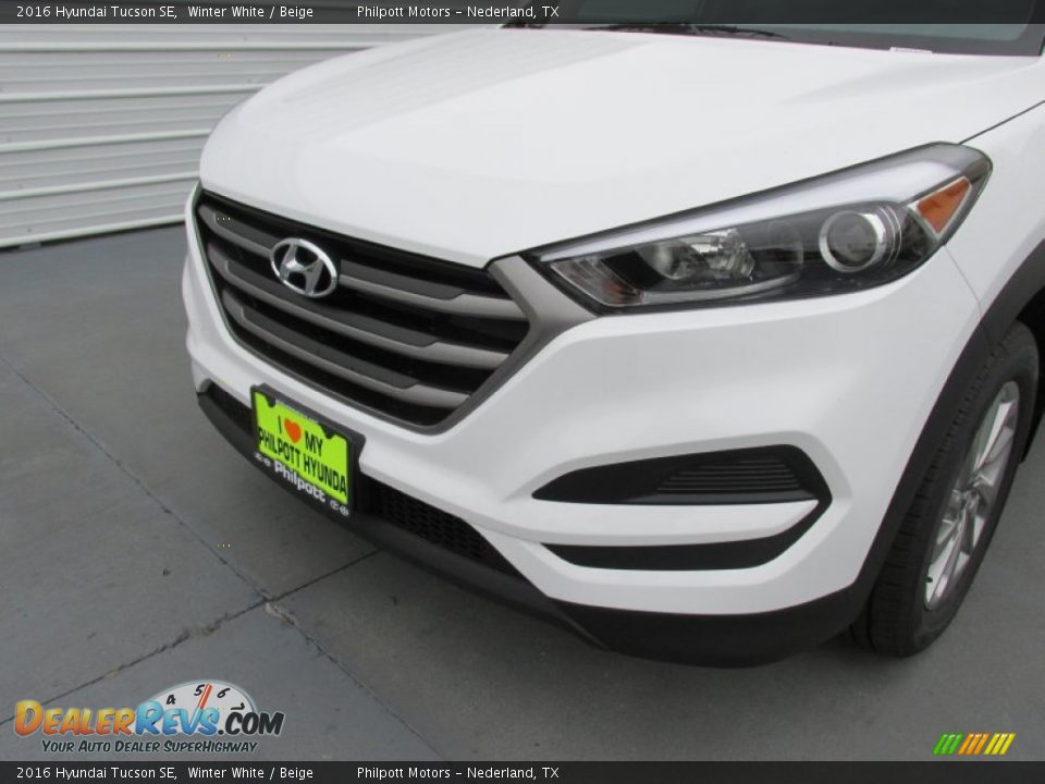 2016 Hyundai Tucson SE Winter White / Beige Photo #10