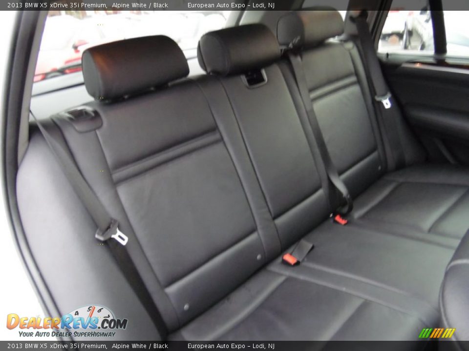 2013 BMW X5 xDrive 35i Premium Alpine White / Black Photo #17