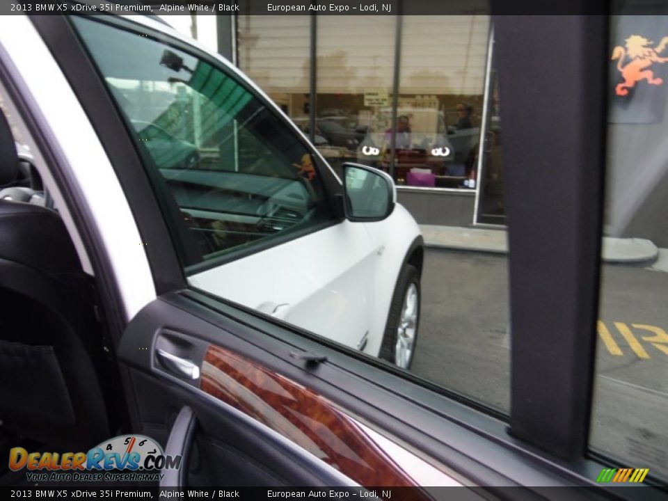 2013 BMW X5 xDrive 35i Premium Alpine White / Black Photo #18