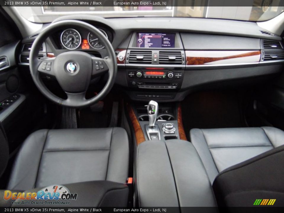 2013 BMW X5 xDrive 35i Premium Alpine White / Black Photo #25