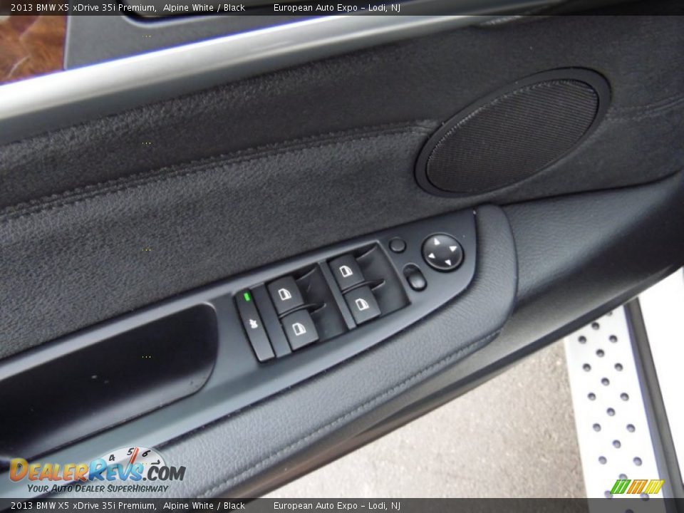 2013 BMW X5 xDrive 35i Premium Alpine White / Black Photo #26