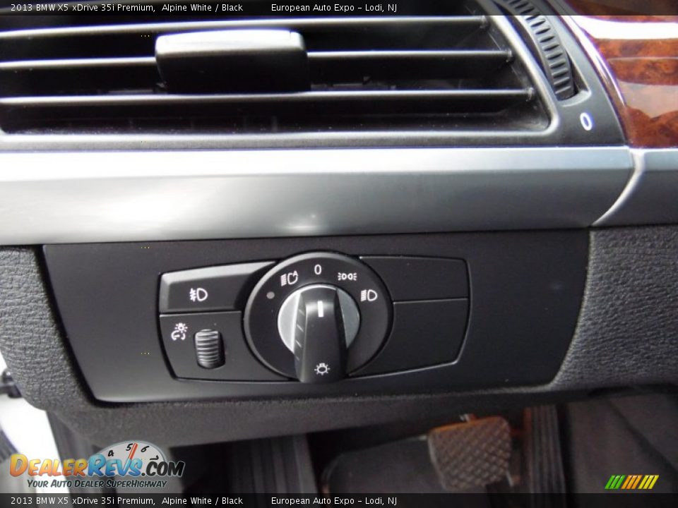 2013 BMW X5 xDrive 35i Premium Alpine White / Black Photo #28