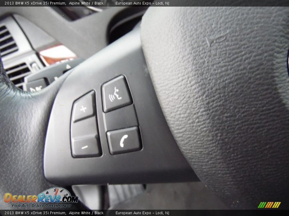 2013 BMW X5 xDrive 35i Premium Alpine White / Black Photo #31