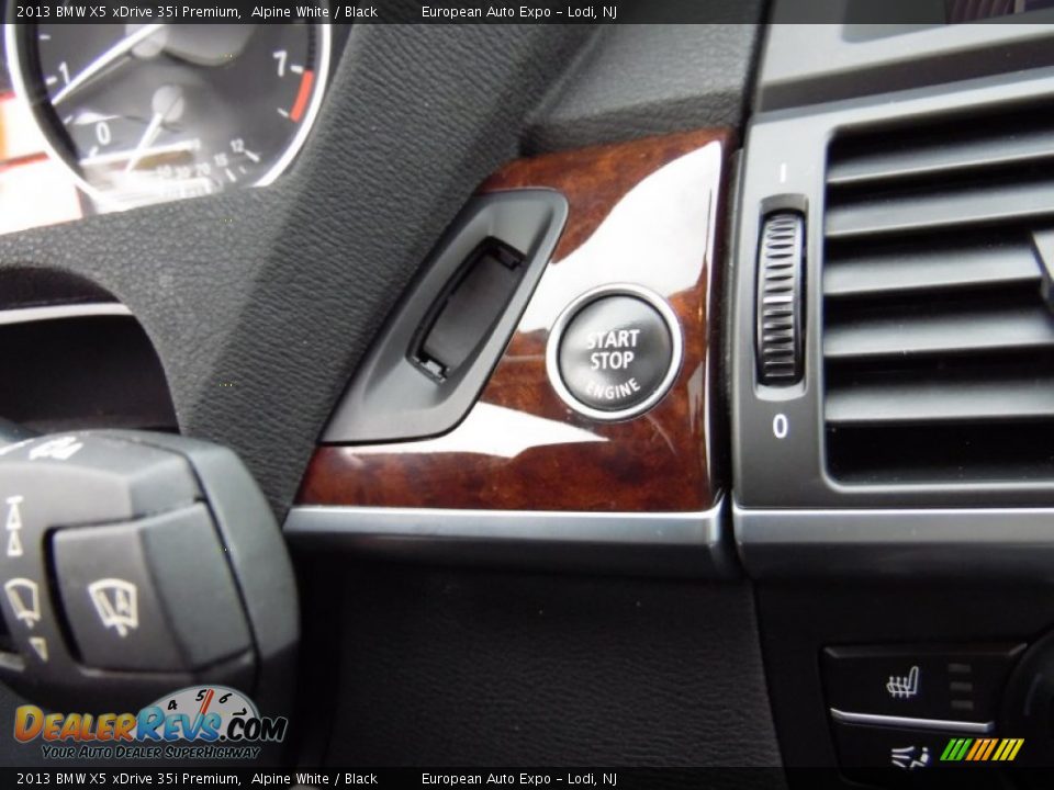 2013 BMW X5 xDrive 35i Premium Alpine White / Black Photo #34