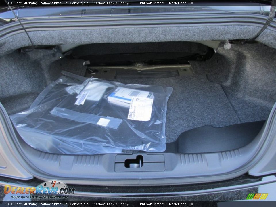 2016 Ford Mustang EcoBoost Premium Convertible Trunk Photo #14