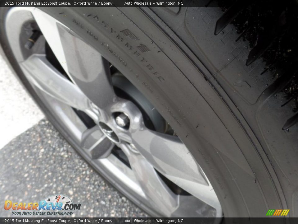 2015 Ford Mustang EcoBoost Coupe Oxford White / Ebony Photo #8
