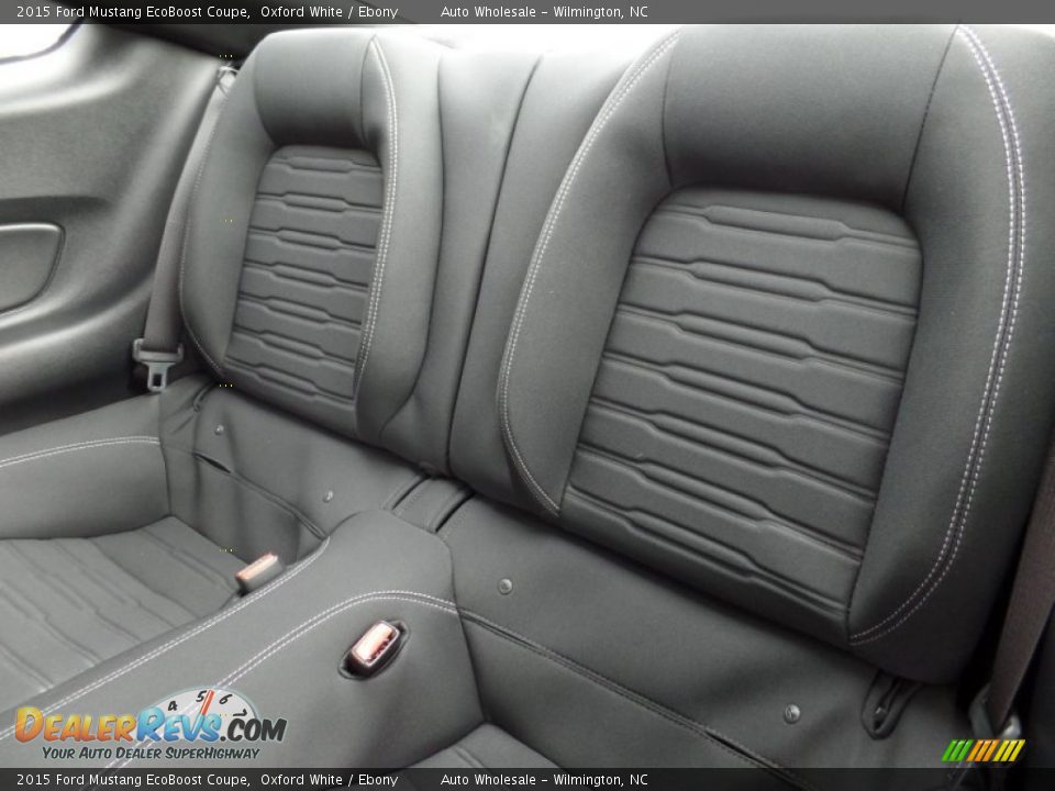 2015 Ford Mustang EcoBoost Coupe Oxford White / Ebony Photo #12