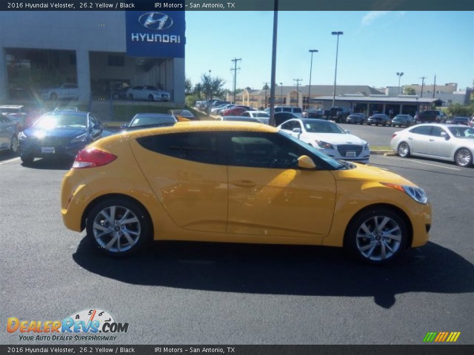 2016 Hyundai Veloster 26.2 Yellow / Black Photo #12