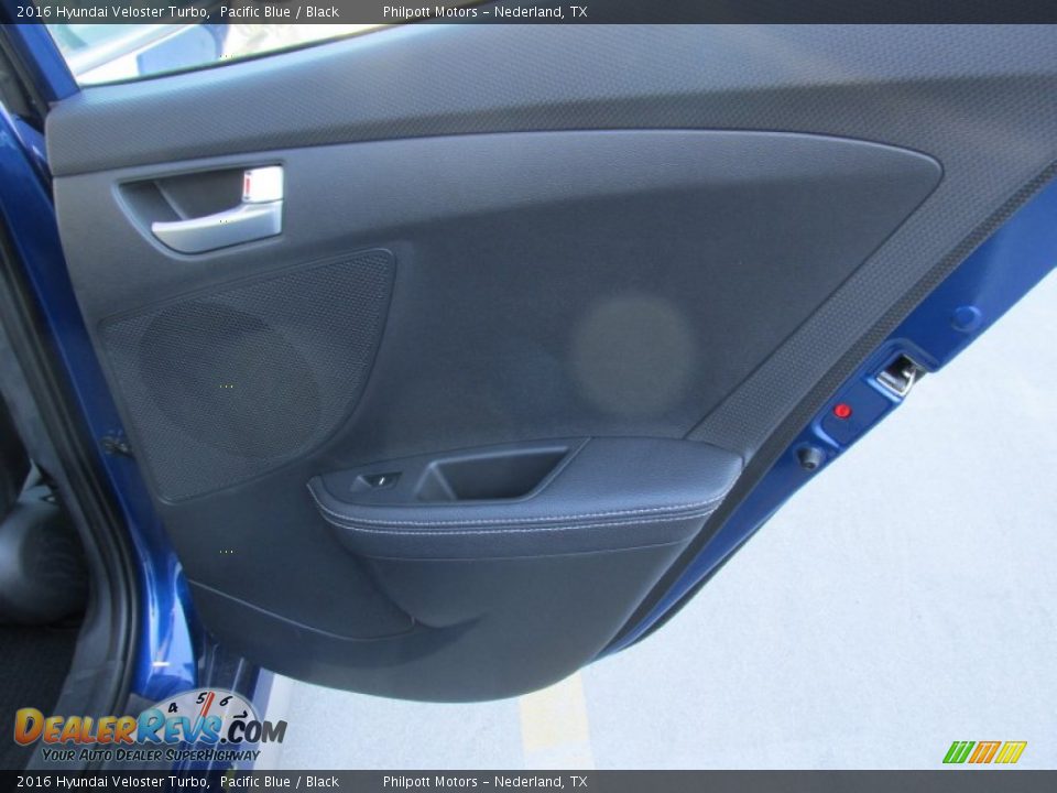 2016 Hyundai Veloster Turbo Pacific Blue / Black Photo #17